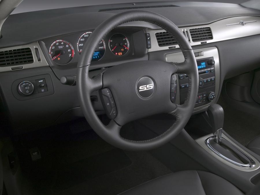  Chevrolet Impala SS 2006 года  (фото 2 из 41)